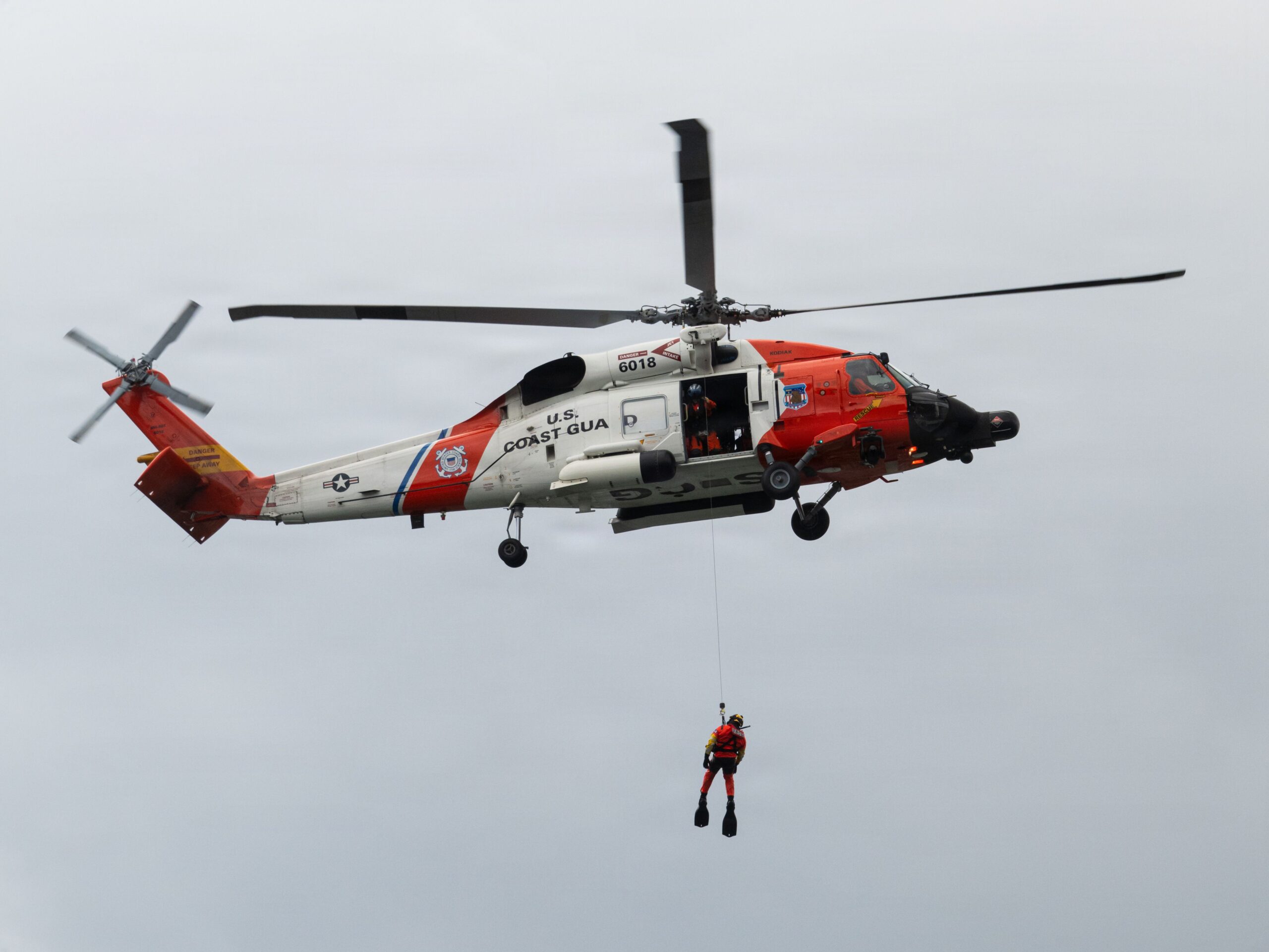 Four Coast Guard Crew Members Escape Helicopter Crash With Minor Injuries