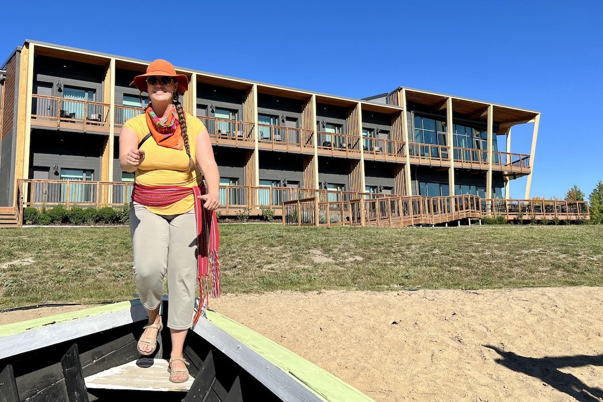 Jennifer-Canada-Metis Crossing-Artist Danielle LaRose sings a Voyageur song