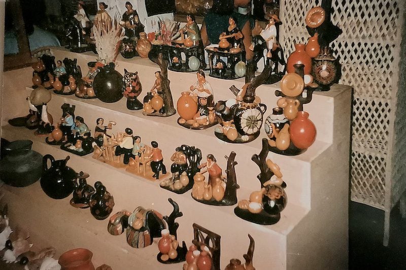 Display of traditional ceramics in Chulucanas, Peru