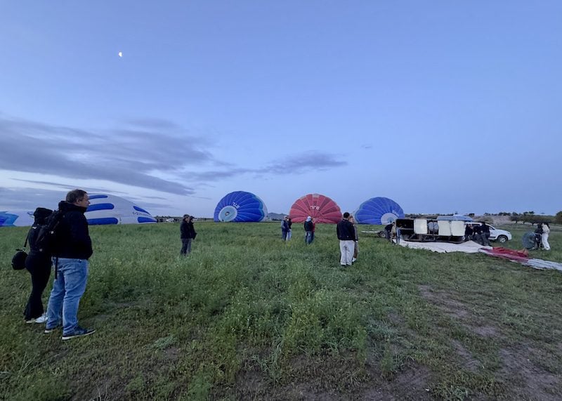 Waiting for the hot air balloons to inflate
