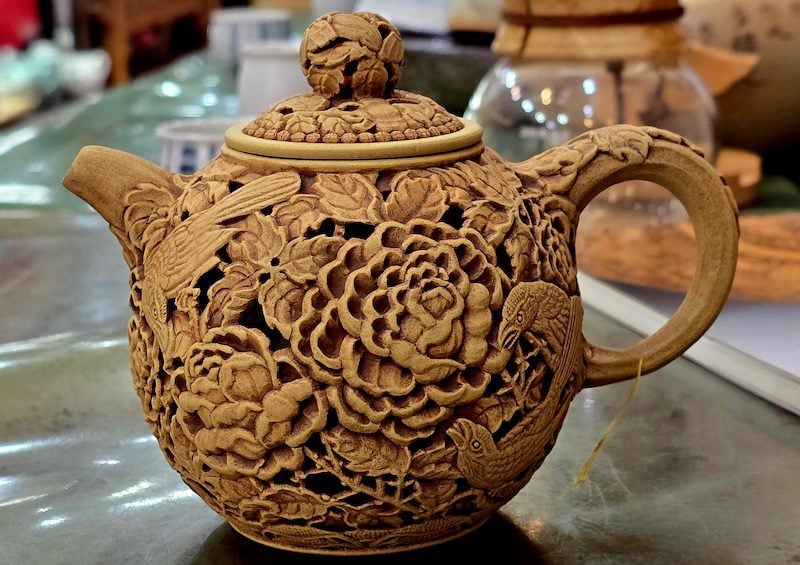 Yingge carved teapot