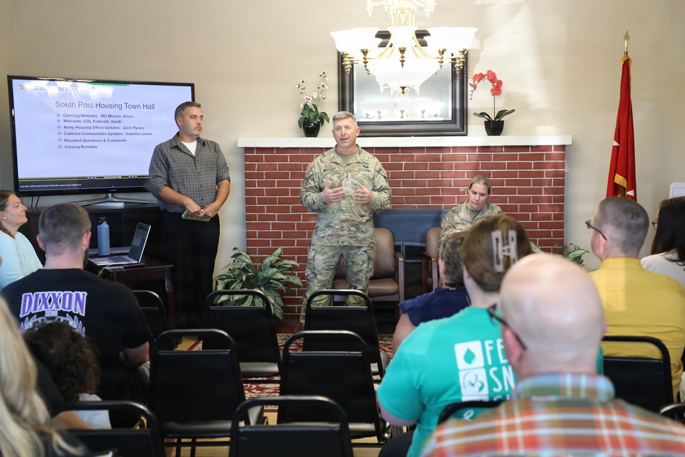 Fort McCoy leaders hold September 2026 housing town hall; dozens attend