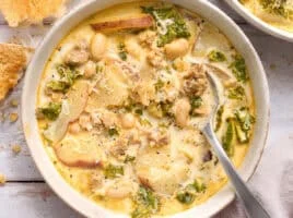Overhead close up of zuppa toscana in a bowl.