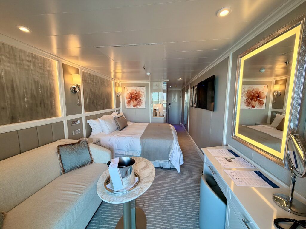 What’s Included on Oceania Cruises? Inclusions vs. Extra Costs
